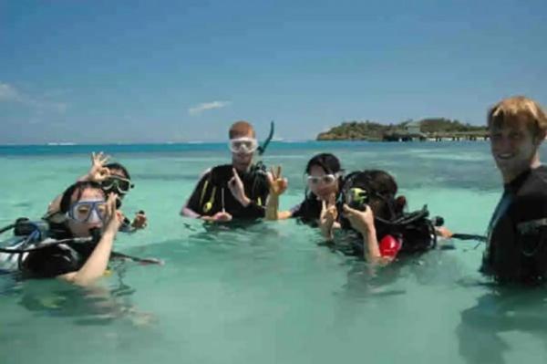 Mana Lagoon Backpackers Villa Exterior foto